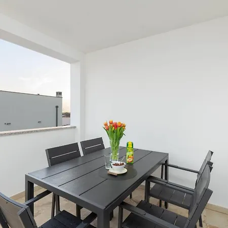 Ema Und Ana By Interhome *