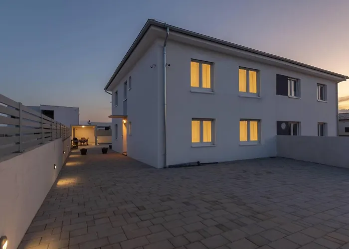 Ema Und Ana By Interhome